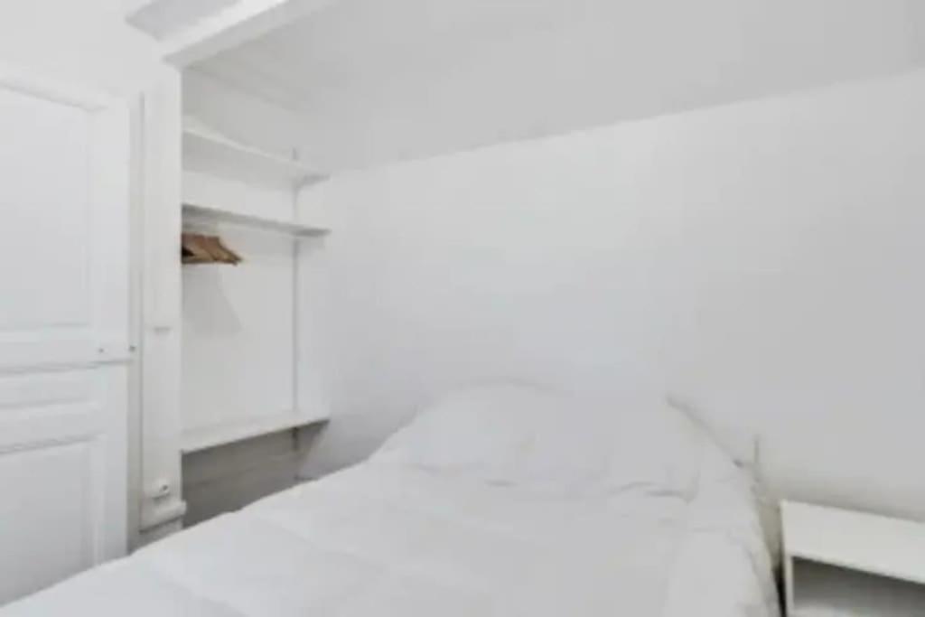 Charmant Appartement Entier A Montmartre Pour 4 Paris Exterior foto